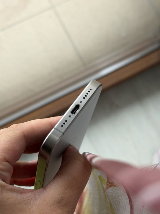 IPhone 15 pro 128GB