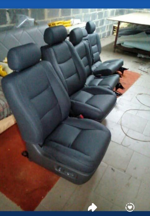 Перетяжка автомобільних сидінь