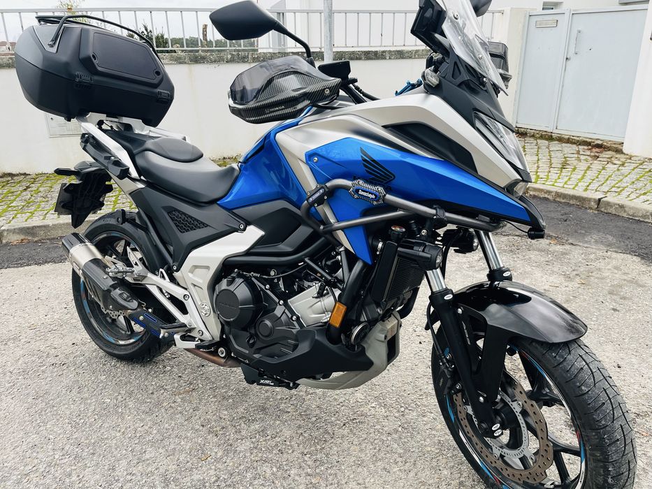 Honda NC750X -Estado Nova