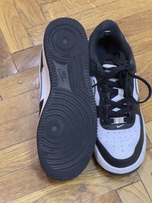 Кроссовки подростковые Nike Air Force 1 Lv8 2 (Gs) (DV1621-001)