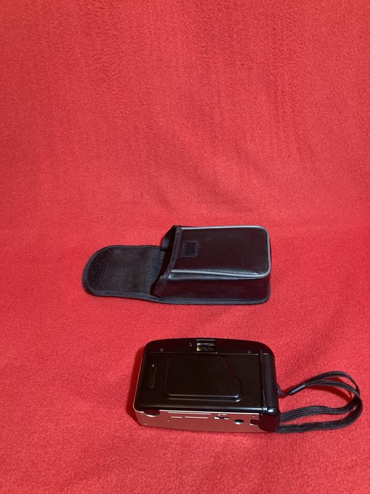 Câmara fotográfica analógica, Skina