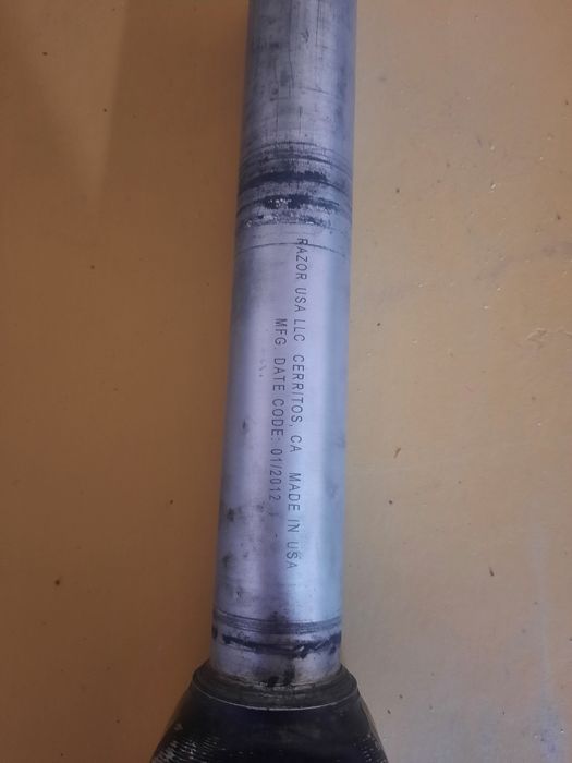 Продам вилку Razor 2012 бу майже нова