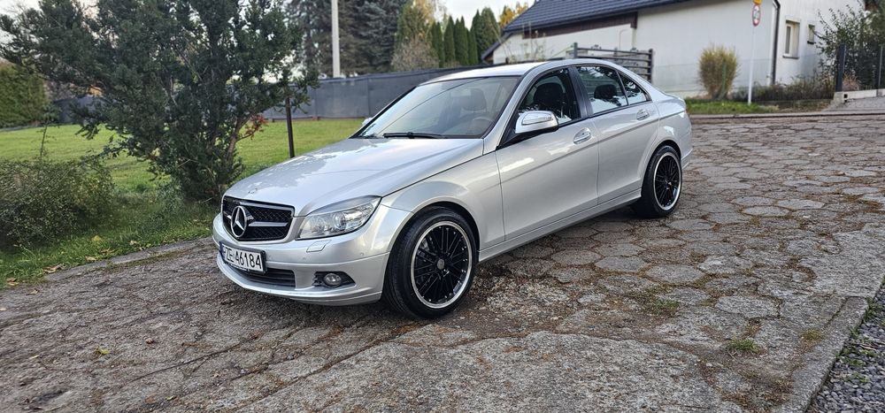 Poszanowany Mercedes w204 1.8komp Lpg! Bez korozji okazja!