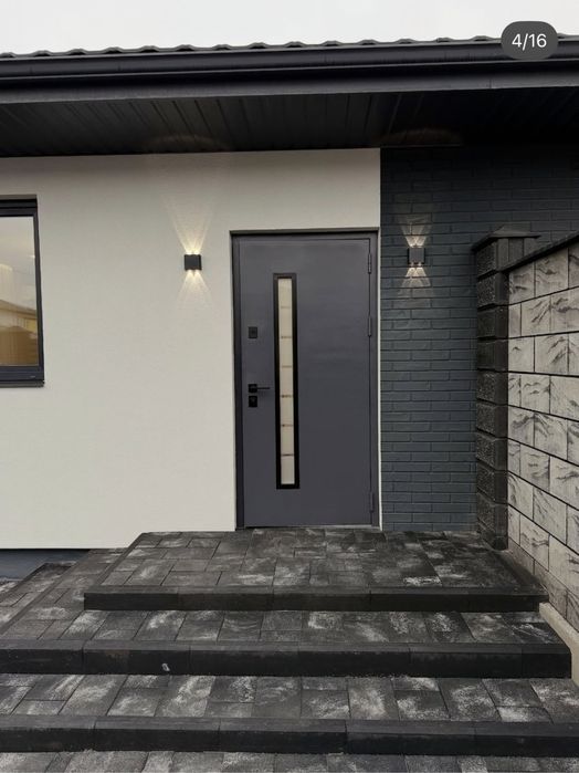 Продаж сучасного будиночку котеджного типу.