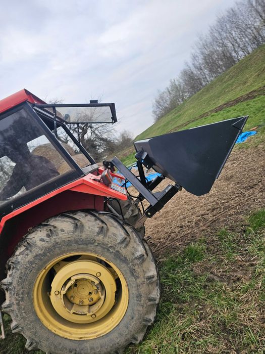 Łyżka z Kiprem HYDRAULICZNYM na tył ciągnika Łycha do ziemi szufla