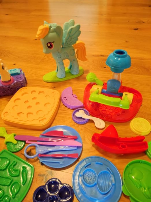 Zestaw Play-Doh pizza, ciastka ,unicorn i różne inne