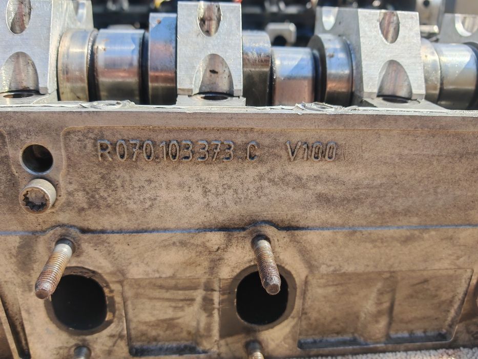 VW t5 Głowica AXE BPC BNZ AXC BRS 2.5 1.9tdi