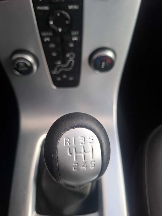 Volvo S40 1.6 D Drive 120 cv  impecável