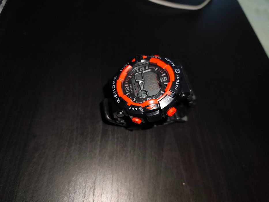 Relógio R-SHOCK desportivo á prova de agua (vermelho e preto)