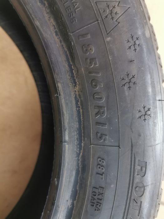 Opona 185/60R15 88T Dunlop Winter Response-2