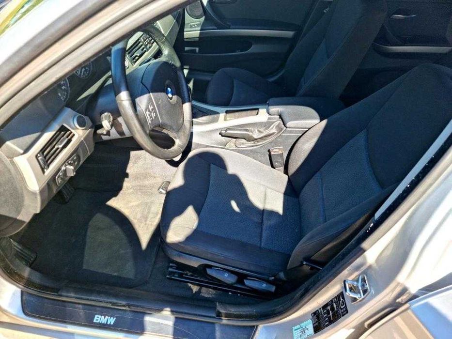 автомобіль BMW e90