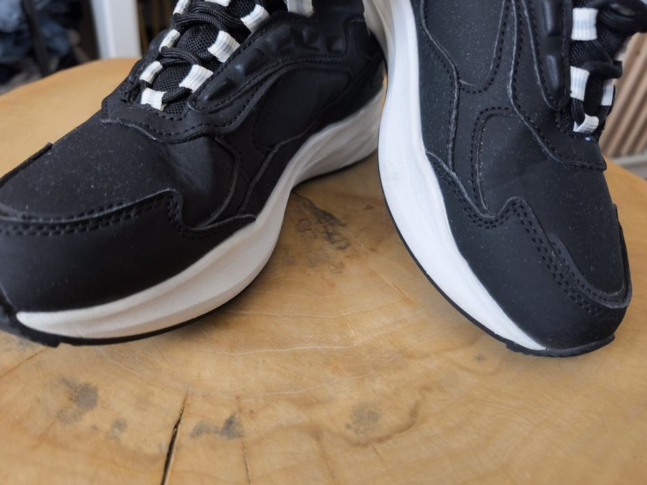 Buty damskie sportowe Fila