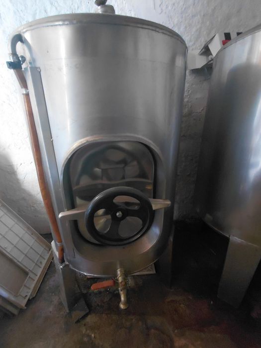 Cubas de 150 litros