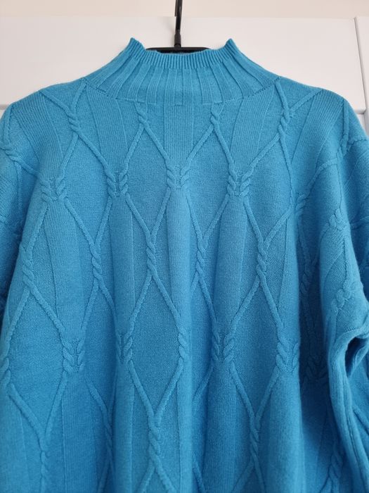 Piękny sweterek, półgolf damski