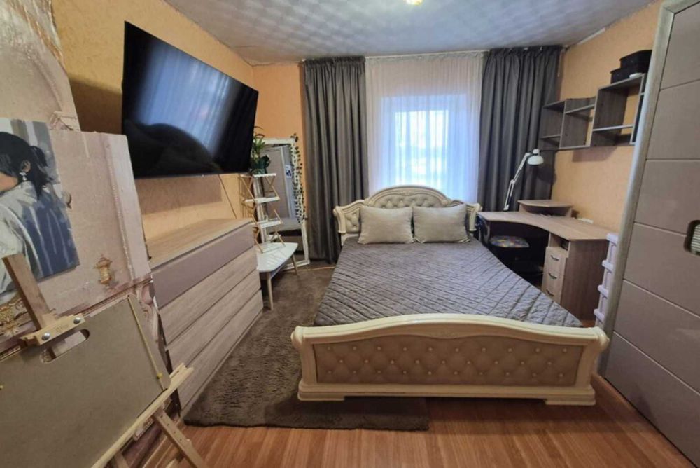 Продам будинок в гарному стані в м.Погребище 2154