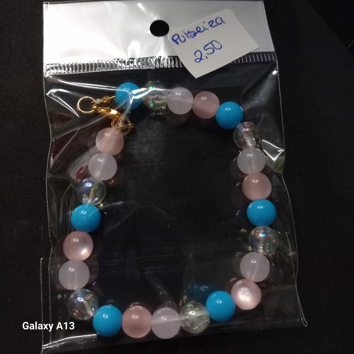 Pulseiras em perolas