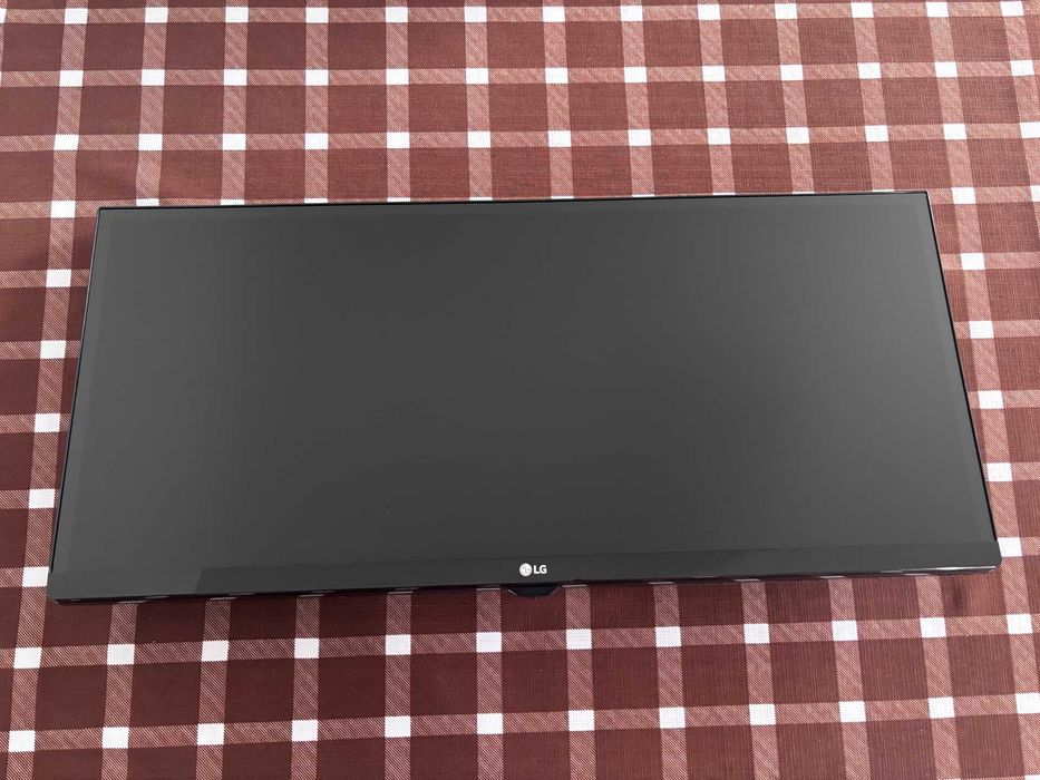 Monitor LG 29” IPS 21:9 29UM69G