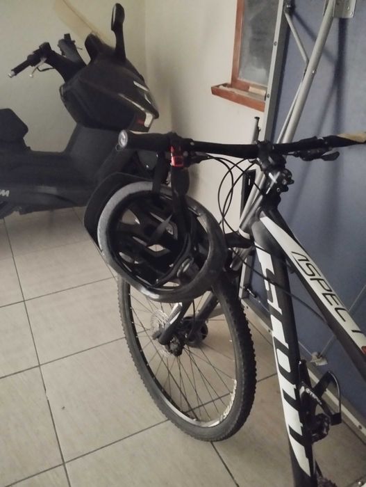 Bicicleta BTT Scott