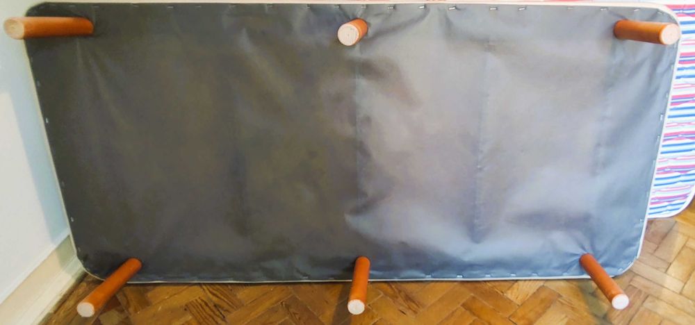 Base cama com colchão 190 x 90 cm