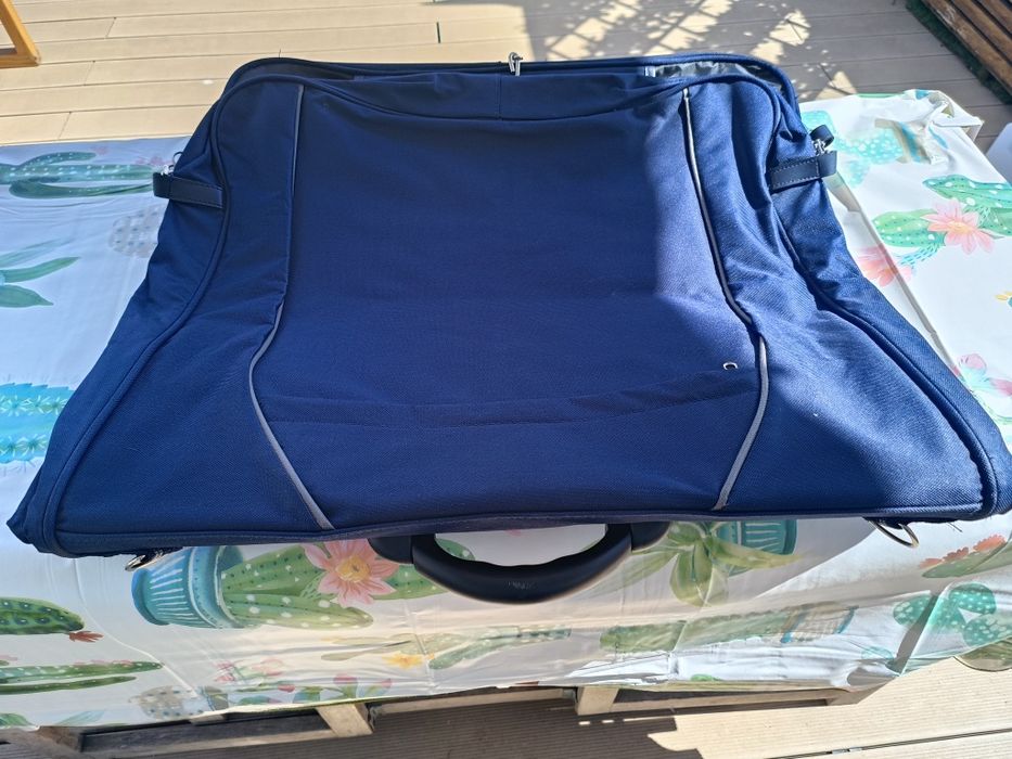Saco porta fatos de viagem