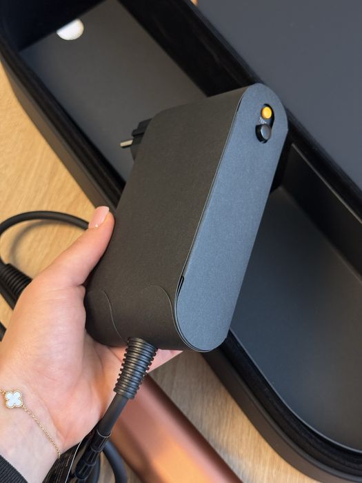 Dyson Airstrait HT01