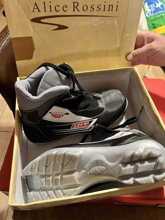 Buty do nart biegowych