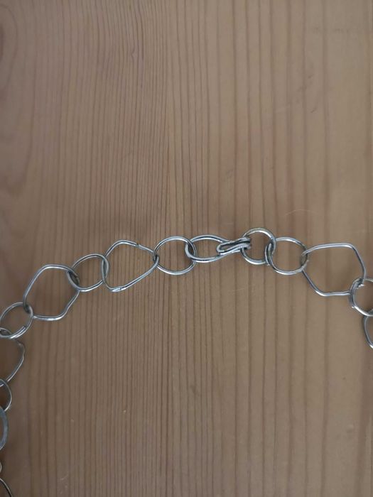 Colar longo com contas