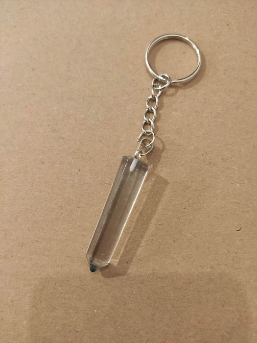 Breloczek sopel z żywicy epoksydowej do kluczy nowy przezroczysty