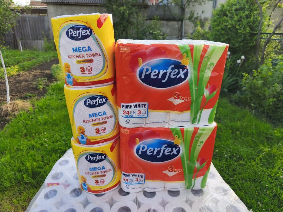Туалетна бумага перфекс 64 рулони perfex персик ромашка алоє