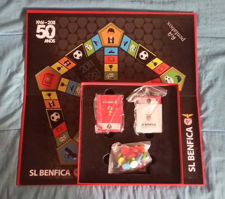 Trivial Pursuit - "Edição Especial Benfica - 50 Anos"