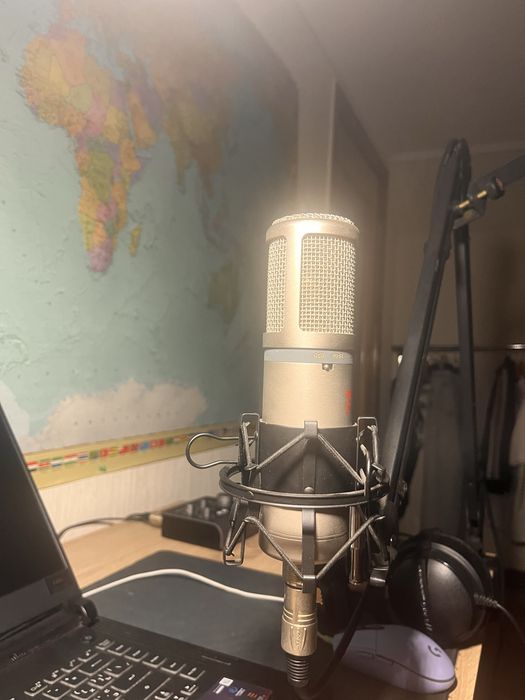 Студійний конденсаторний мікрофон SE2200-А