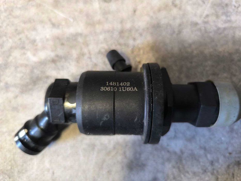 Головний циліндр зчеплення Nissan Juke F15 2010-2014 306101U60A