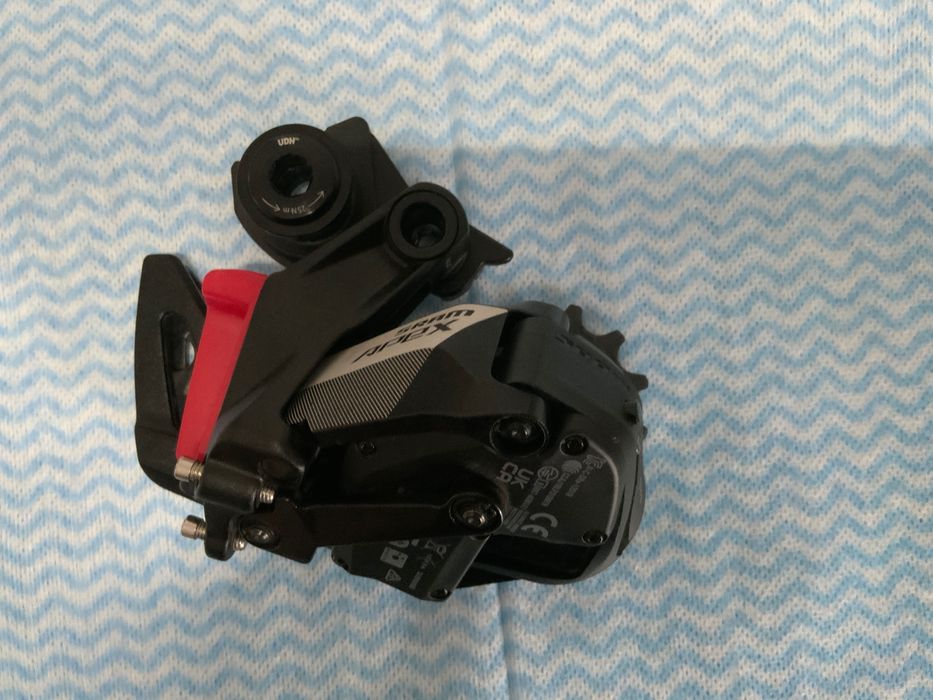 Przerzutka SRAM APEX XPLR AXS D1
Przerzutka Sram Apex XPLR AXS D1