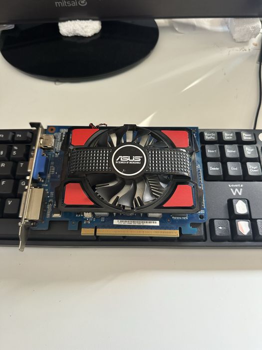 Placa Grafica Nvidia Geforce GT 730 4GB