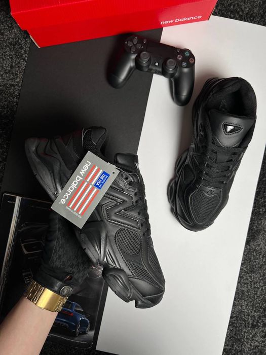 Чоловічі кросівки нью беланс New Balance 9060 All Black [41-45]