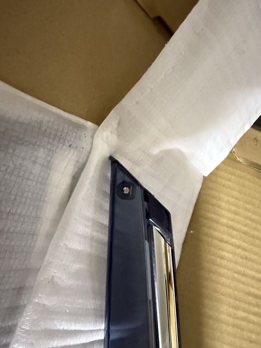 Вітровики Фольцваген туарег  нф