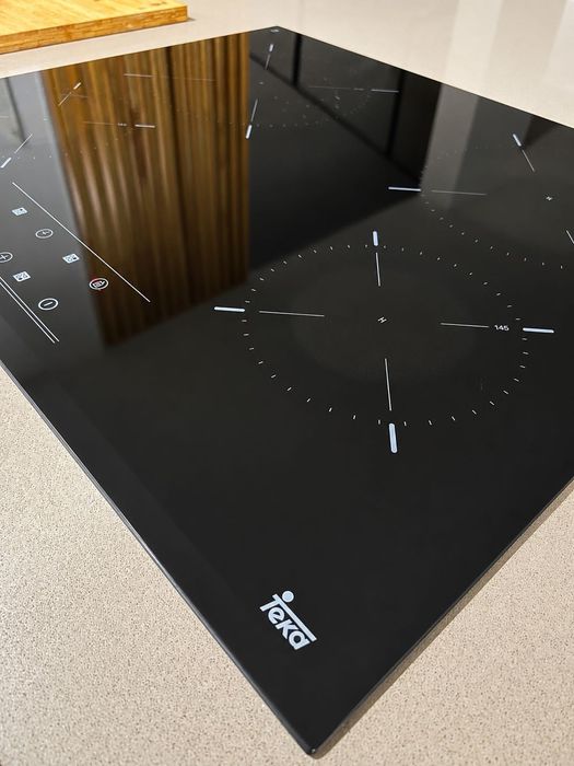 Placa de vitrocerâmica TEKA TZ Pro 6415, Preto