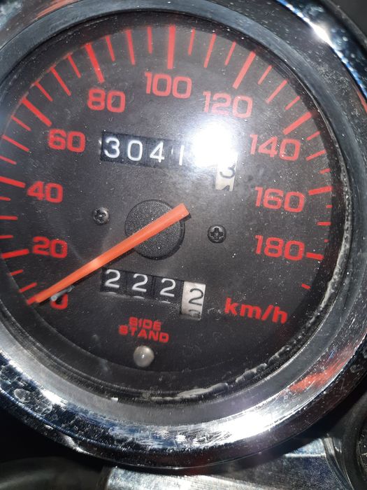 Honda cb400sf super four