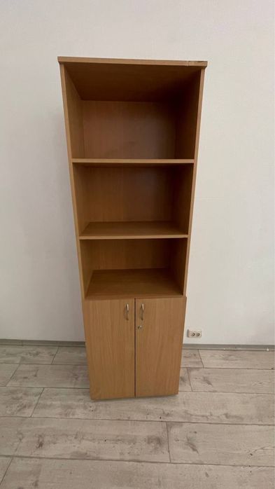 Ліквідація офісних меблів Шафи Столи Стільці Кримла тумби Полички