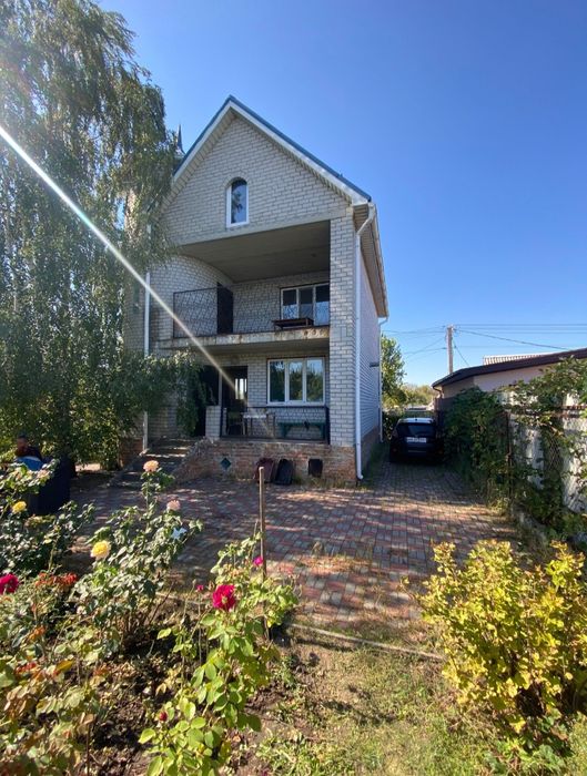 Продается дачный дом в Самаровке. Днепр.