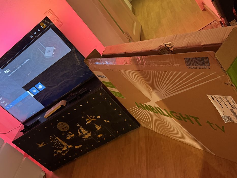 Smart TV Phillips 43” 4K HDR+ Ambilight (2024 EDITION)