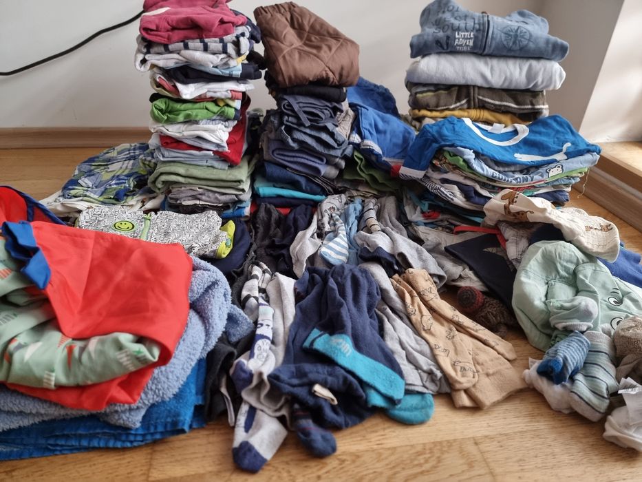 Ubranka dla chłopca 80-86, ponad 110 szt