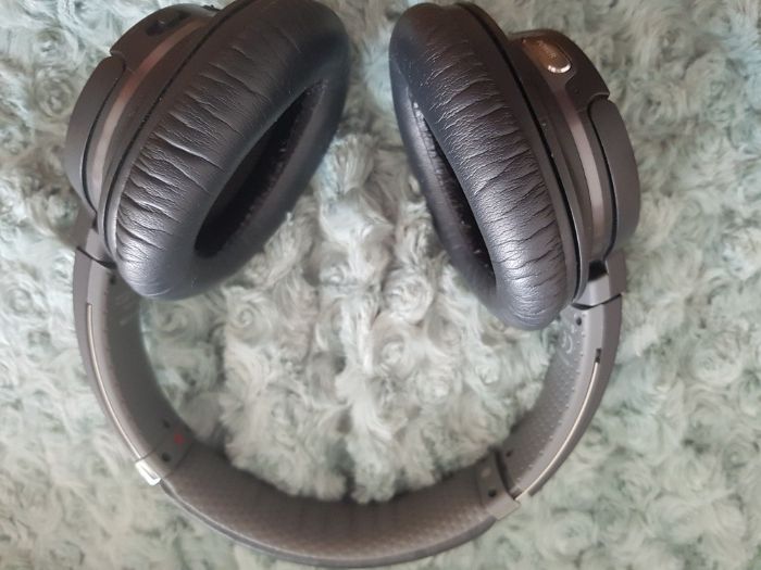 Sony MDR-ZX770BN Noise Cancelling Bluetooth