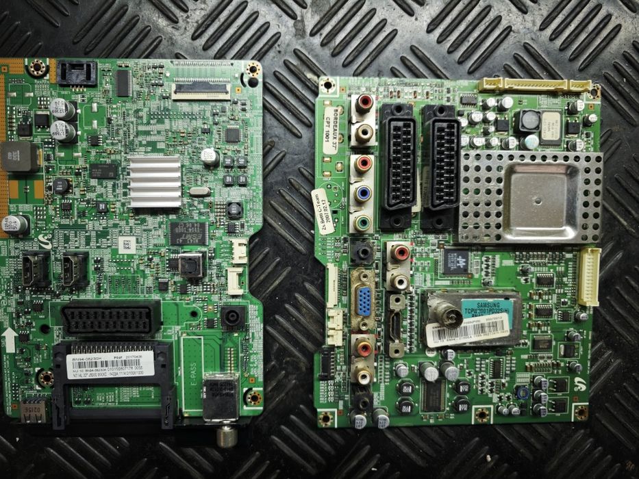 Várias placas de Tv