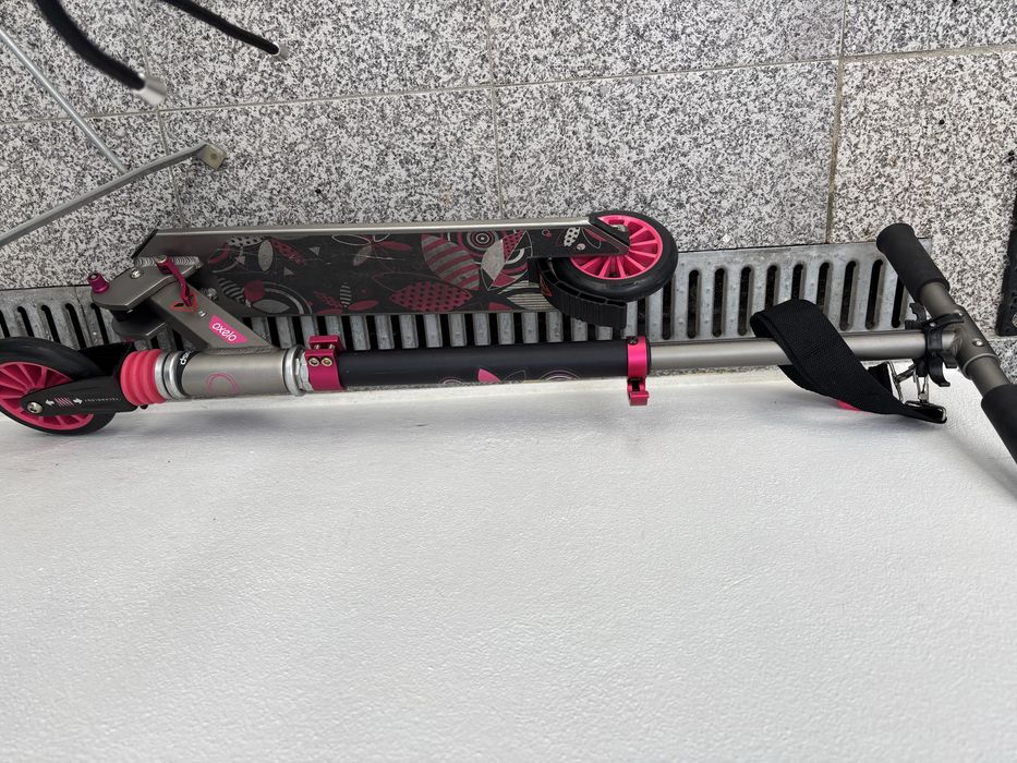 Trotinete usada mas em bom estado de conservação