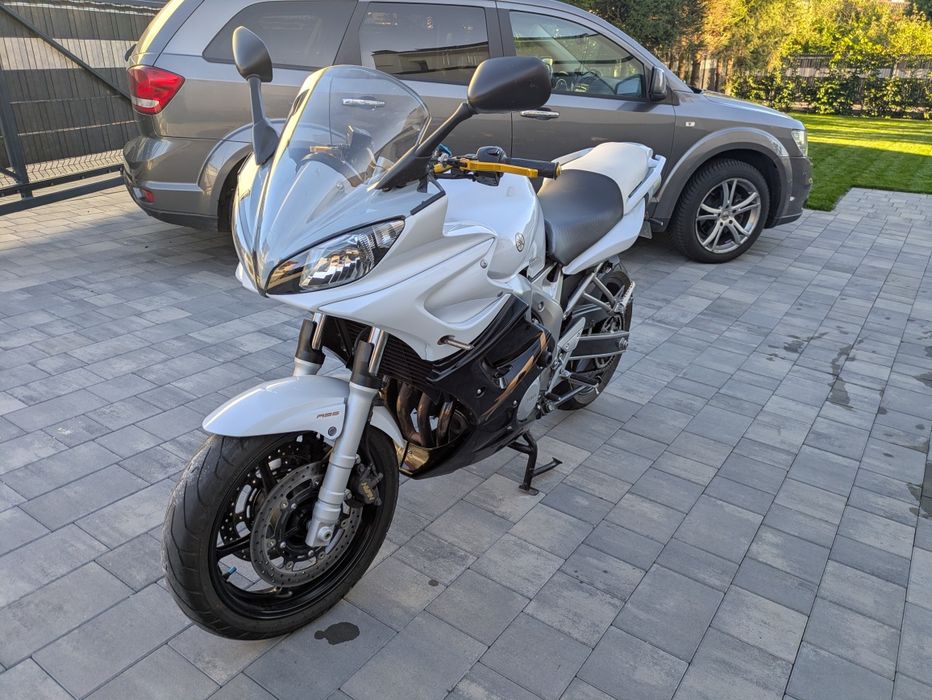 Yamaha fz6 GT ABS  biała 600 idealny mały przebieg