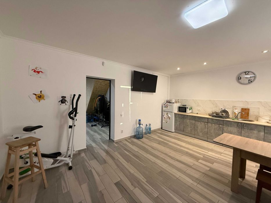 Продаж капітального будинку в селі Бобрик Є ВІДЕООГЛЯД