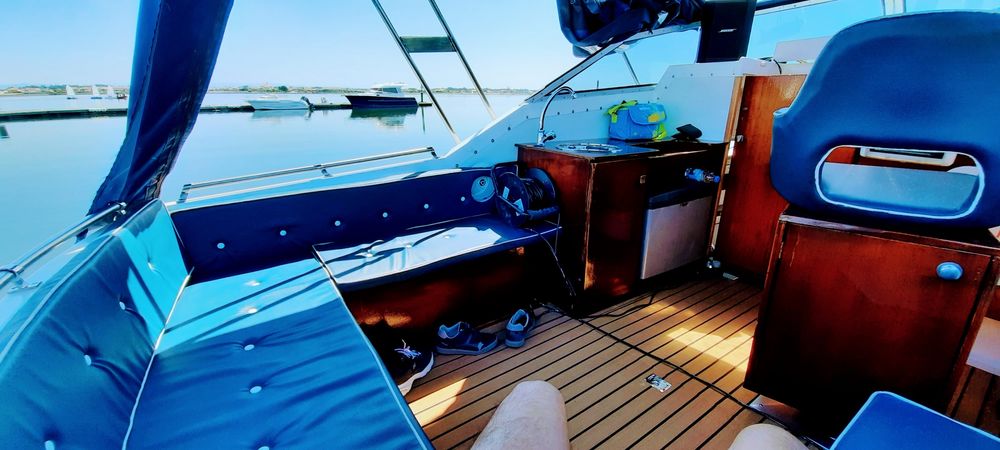 Barco cabinado Fjord 21 Weekender DIESEL - isento de IUC