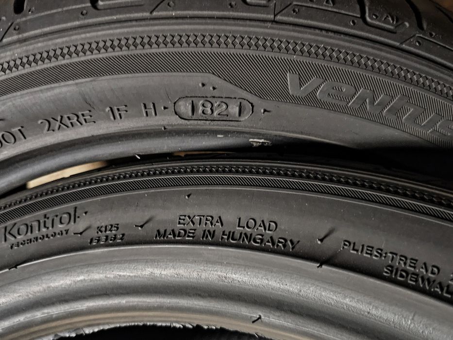 Пара 235/40r18 Hankook | 7mm | Hungary | 2021 | Преміум шини/Як нові