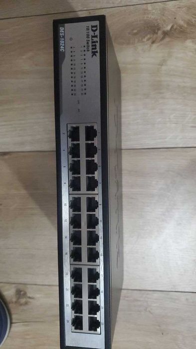 Коммутатор D-LInk Des 1024c